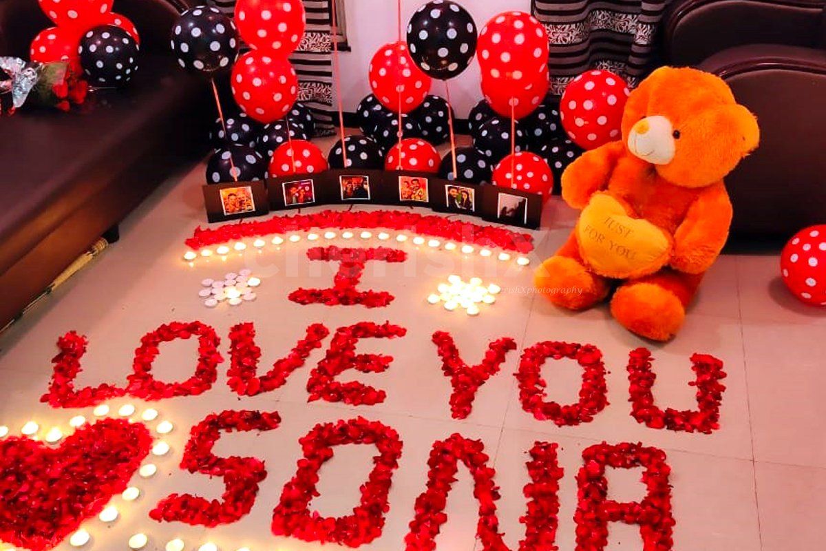 4Ft Teddy Bear with the Midnight Surprise Room Decoration.