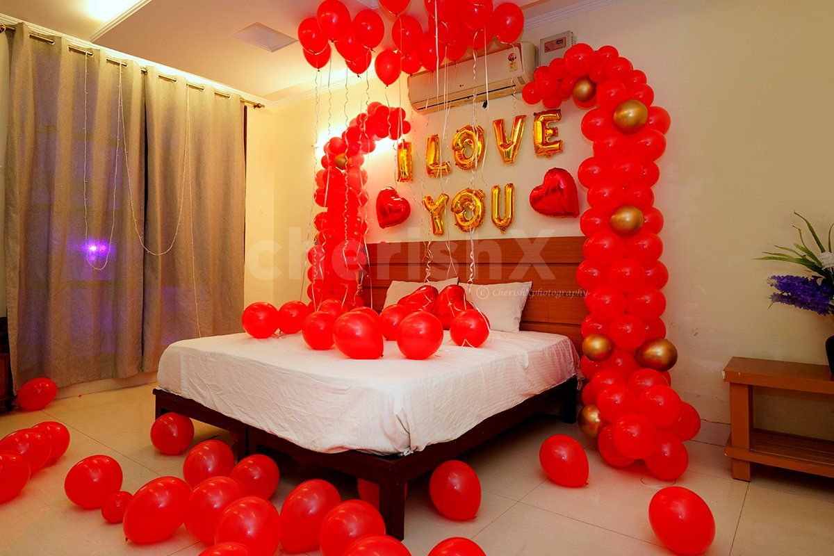 Exotic Love Surprise Decor