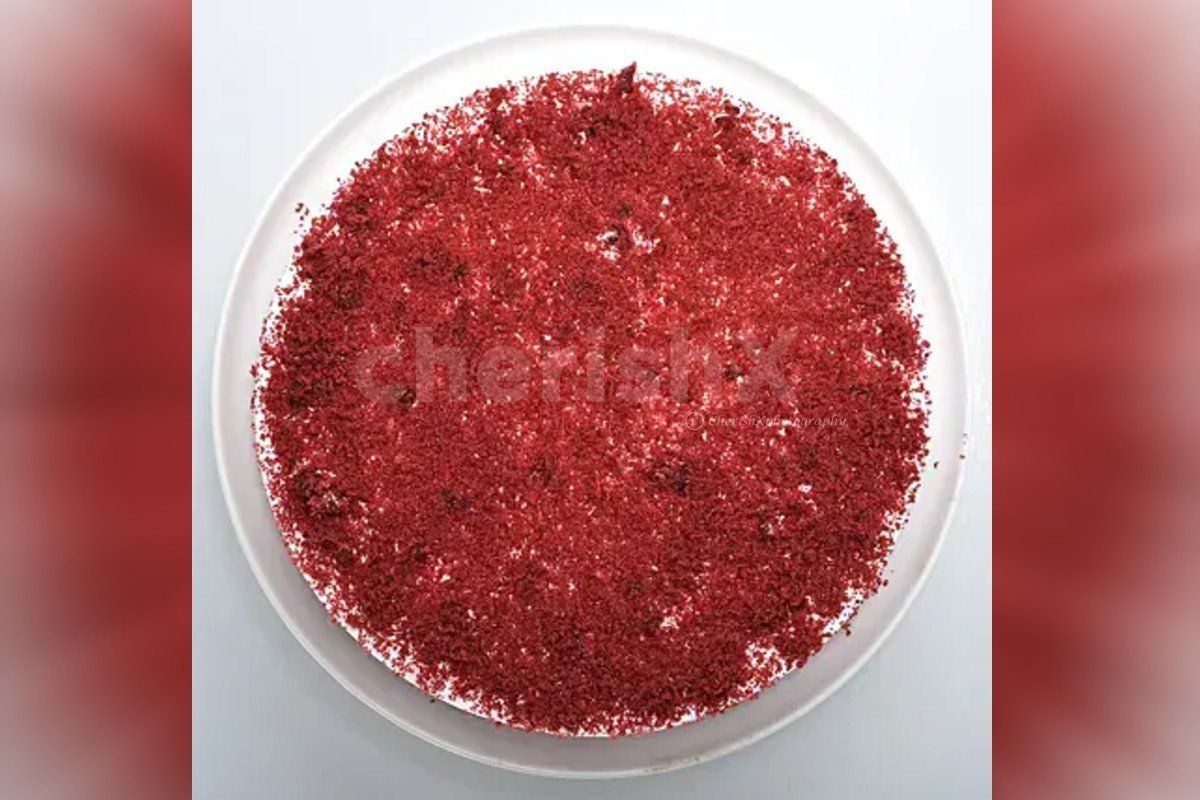 red velvet cake for anniversary