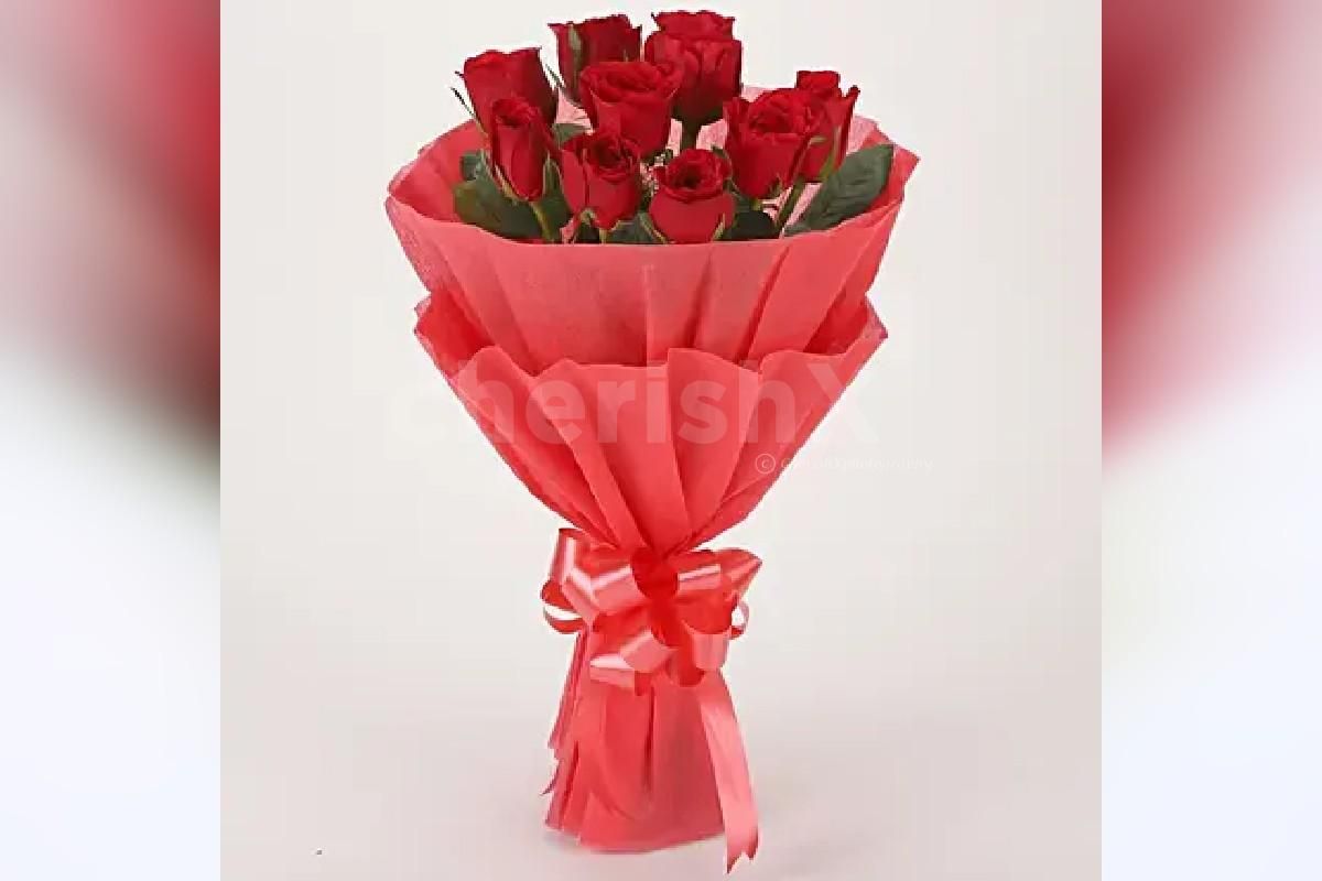 12 Red rose bouquet with 2 cake jars - red velvet and chocolate truffle flavors by cherishx