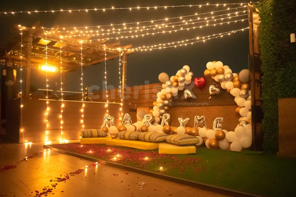 Fairy Lights on the Rooftop with Balloons and Arcs