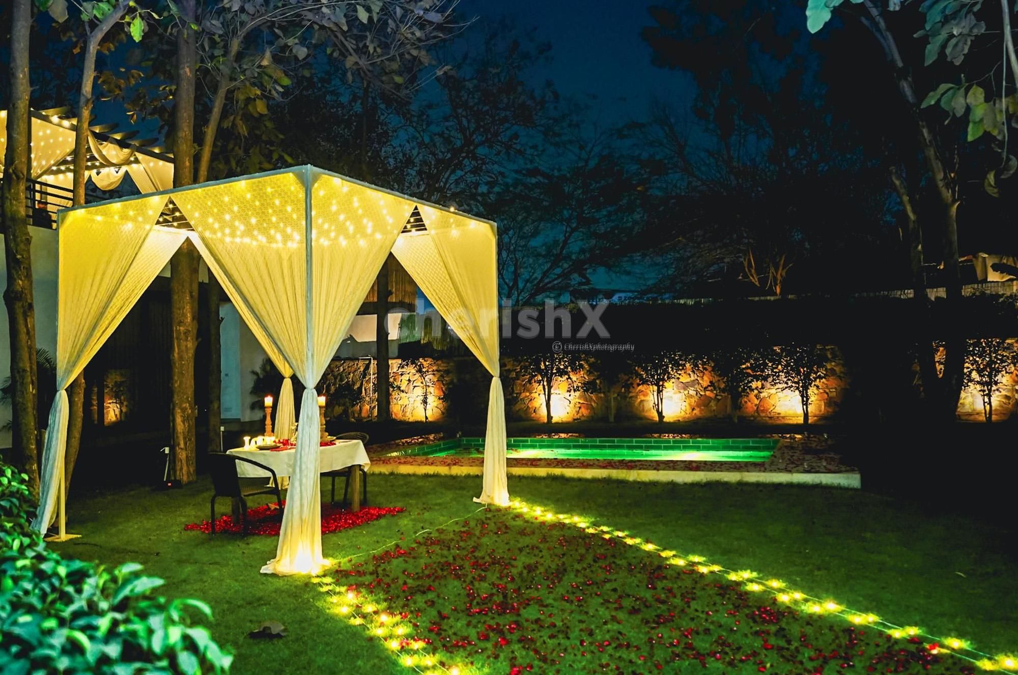 Amp up your romance with a blend of playful golf and mouthwatering delights