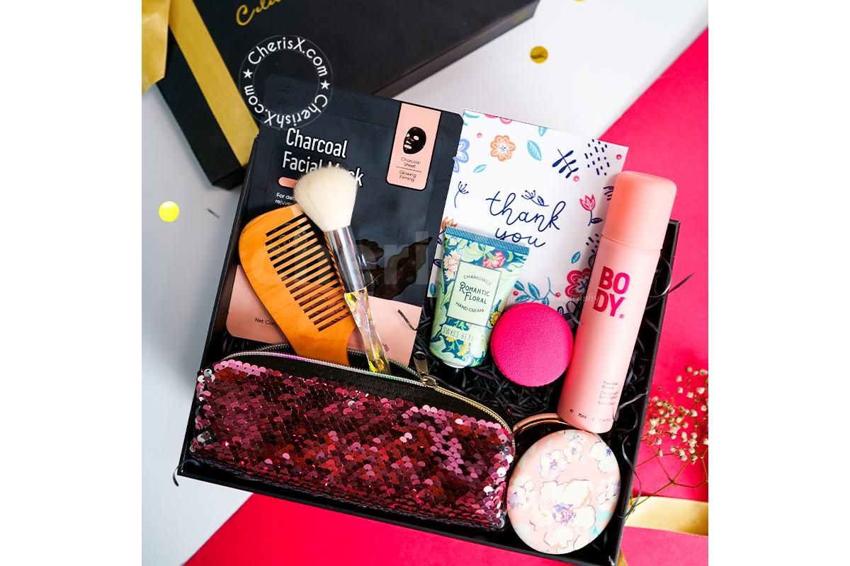 A Mother's day hamper for your Mum to wish a happy mother's day!