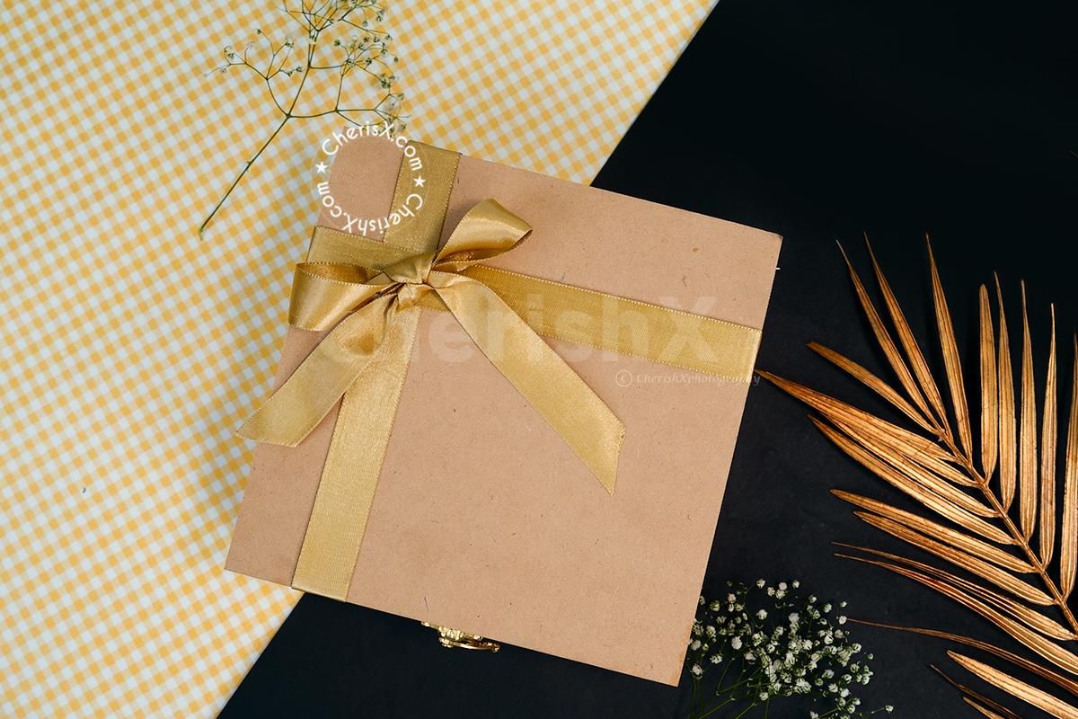 A Best Mother's Day Gift - Vintage Mom Frame Box by CherishX!