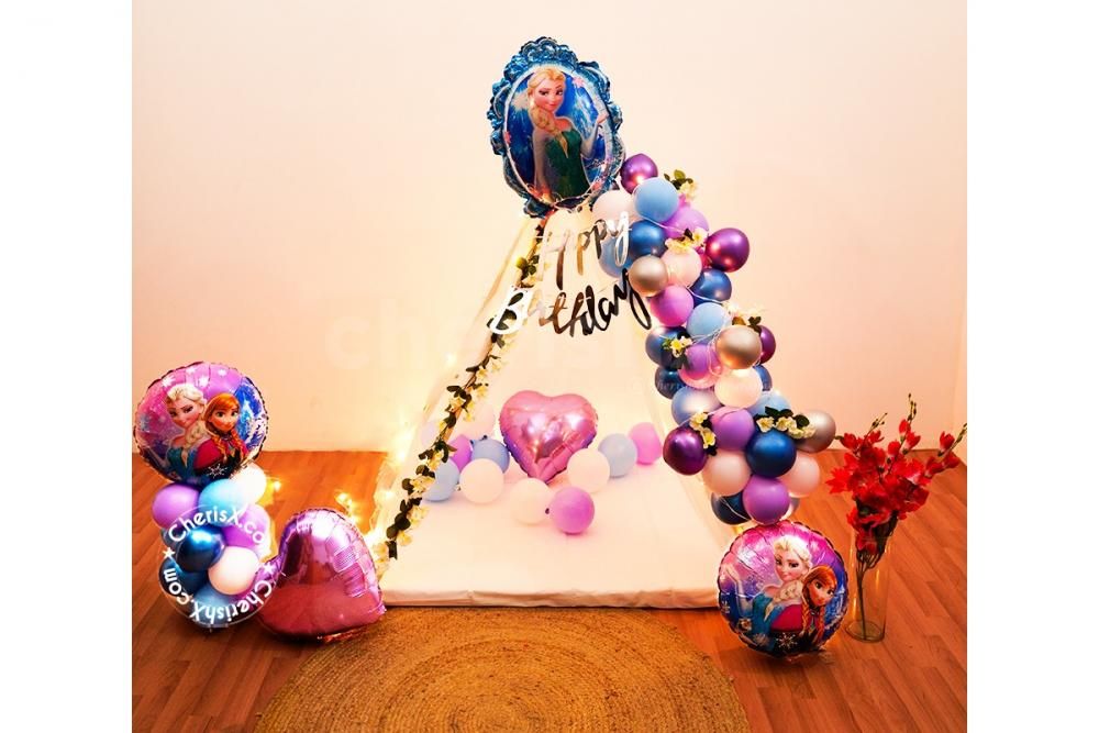 Throw an amazing birthday bash for your child by booking CherishX's Frozen Theme Canopy Decor