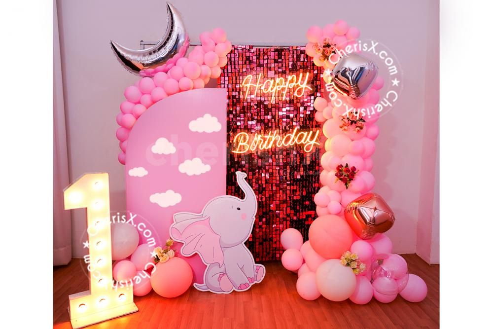 The first birthday must always be the best of them all!