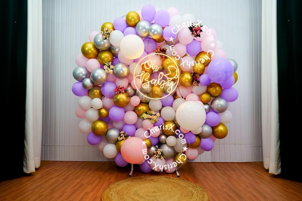 No baby shower is complete without some cute decorations.