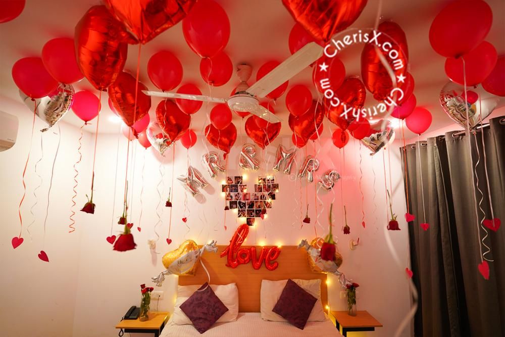 Add extra happiness quotient to your wedding night with our exclusive décor package