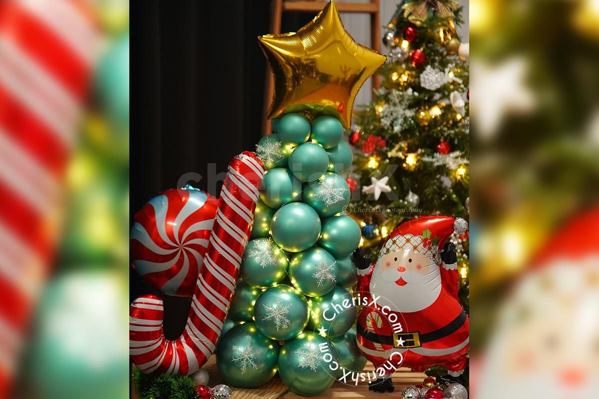 The golden star is the sparkling inclusion