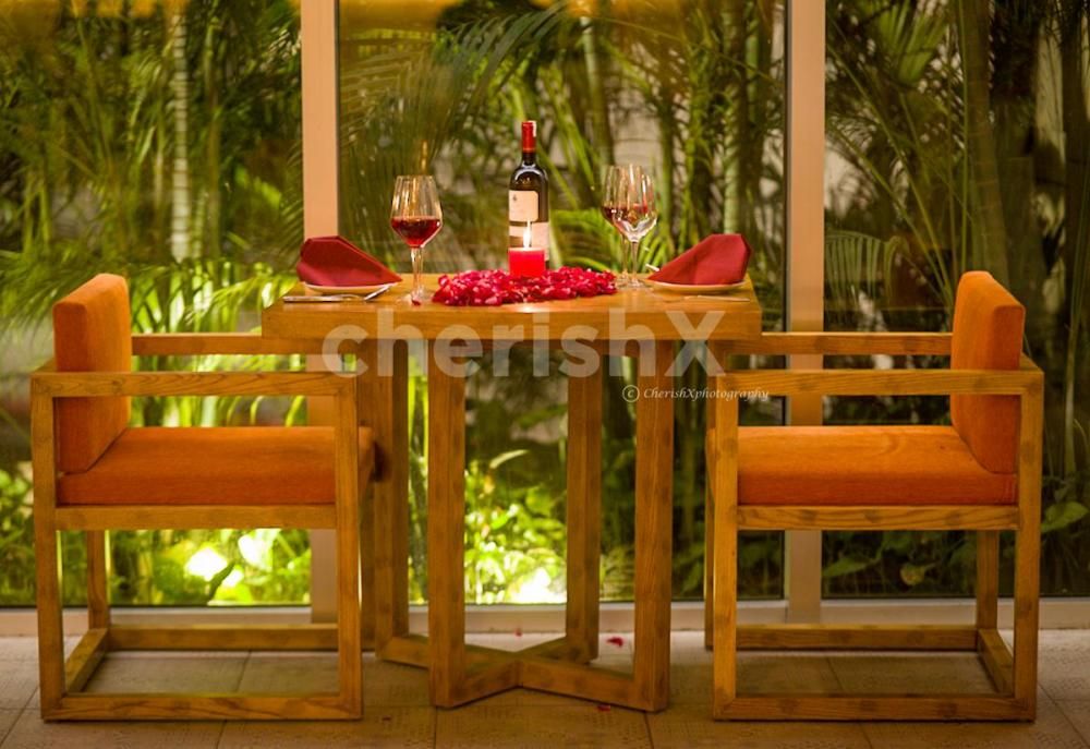 Fall in love with the best Italian delicacies in town, only at L'Osteria Bella