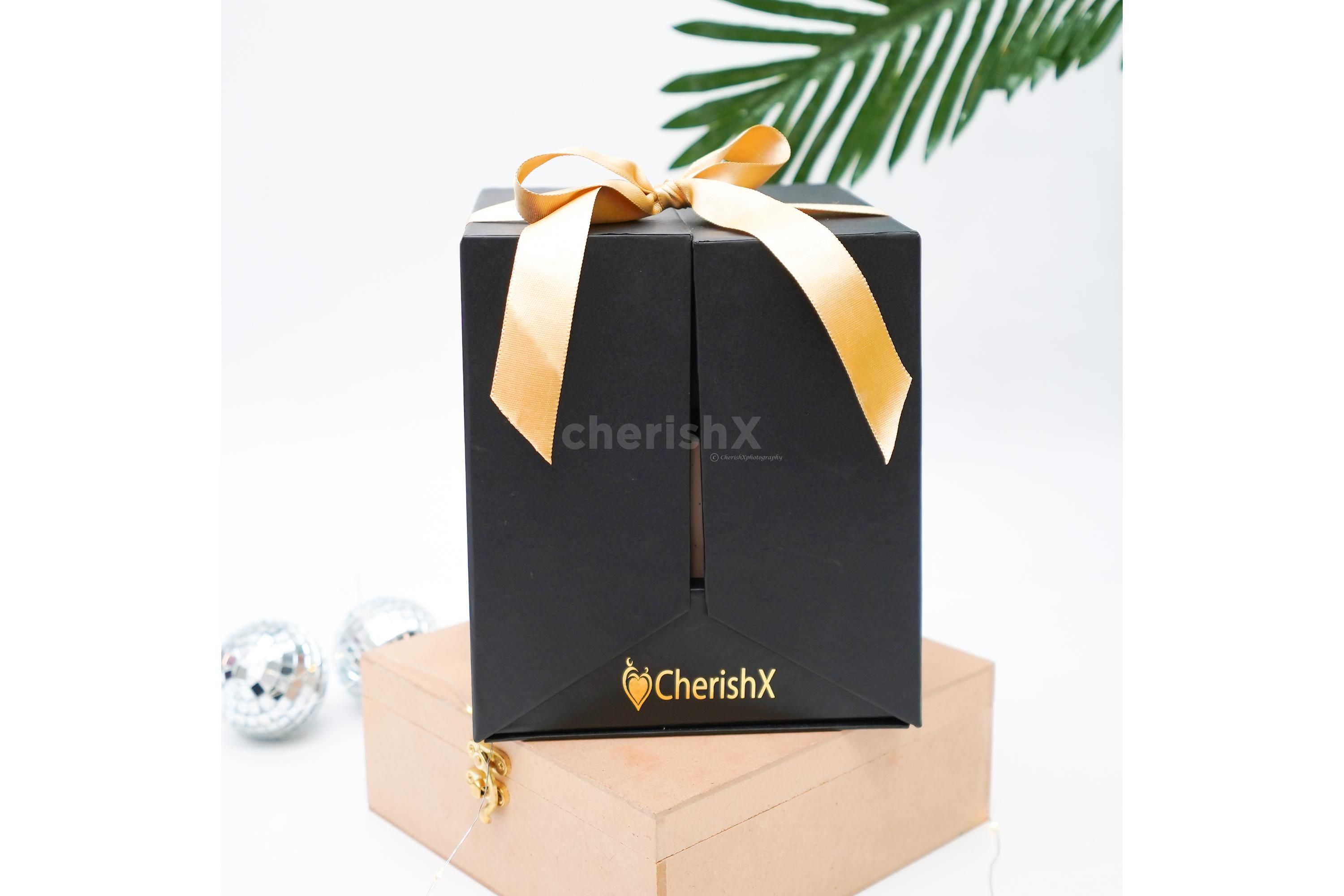 Celebrate special occasions with this remarkable hamper of lovely items