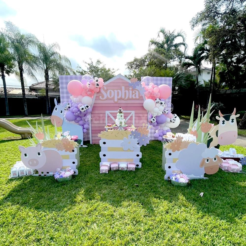 Pastel birthday decor ideas