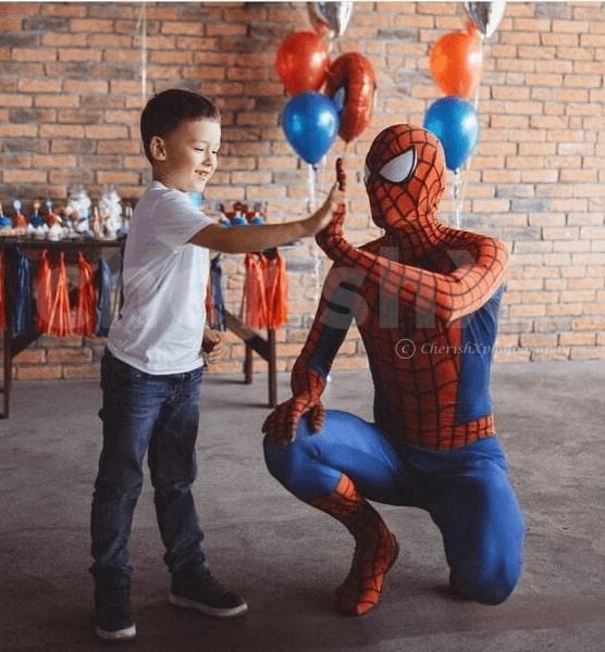 Spider-Man Stunt Master greets excited kids at the party!