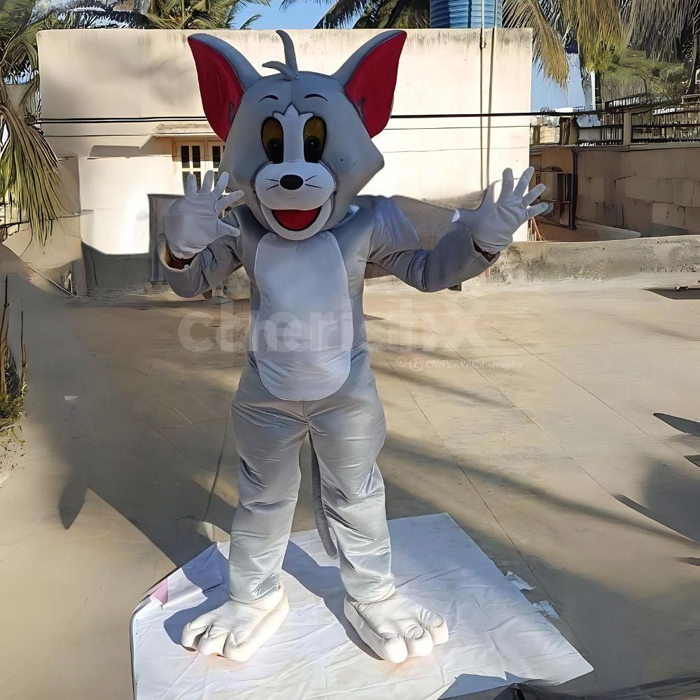 Kids enjoying mischievous fun with their favorite live Tom character