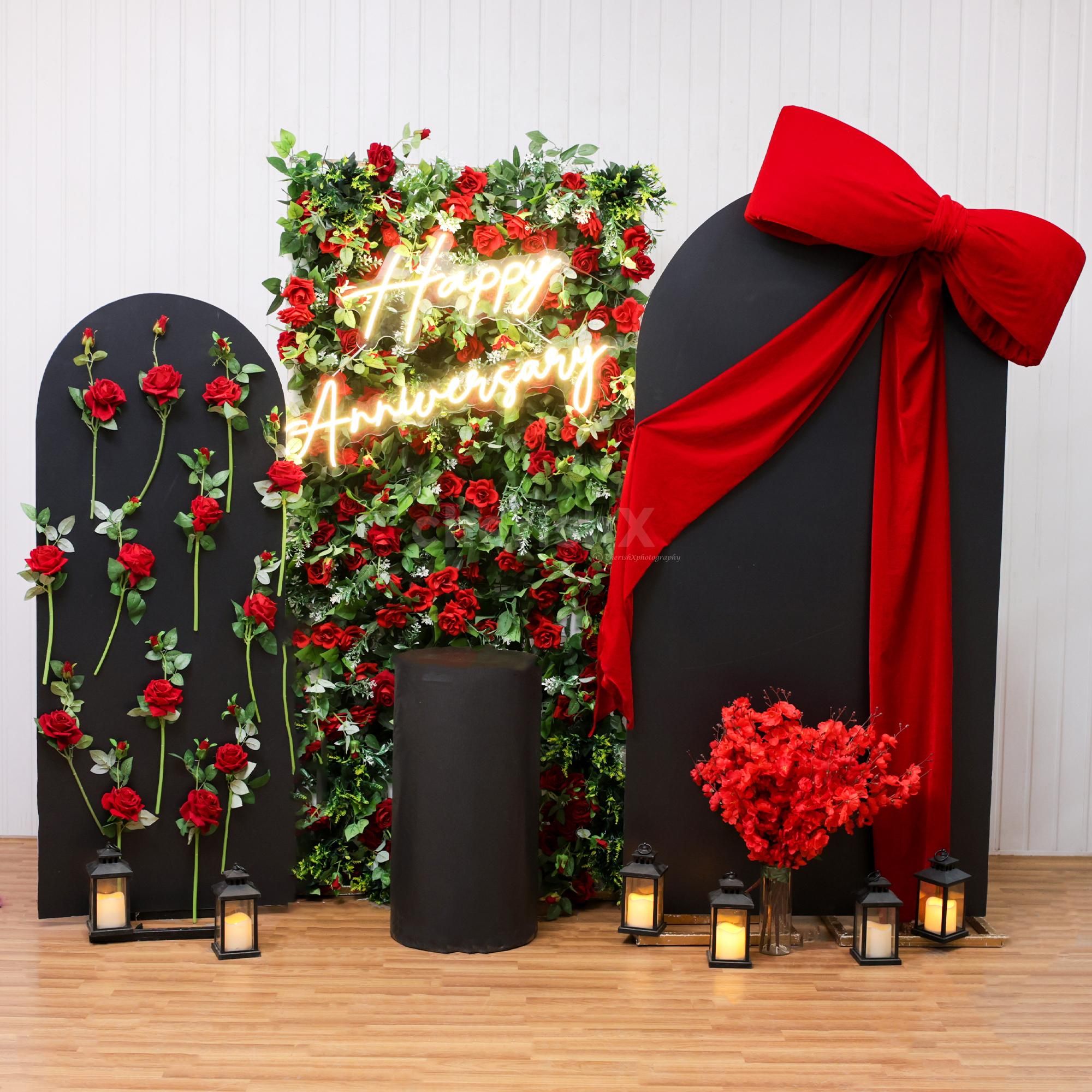 Red roses and dramatic backdrops for classic romance