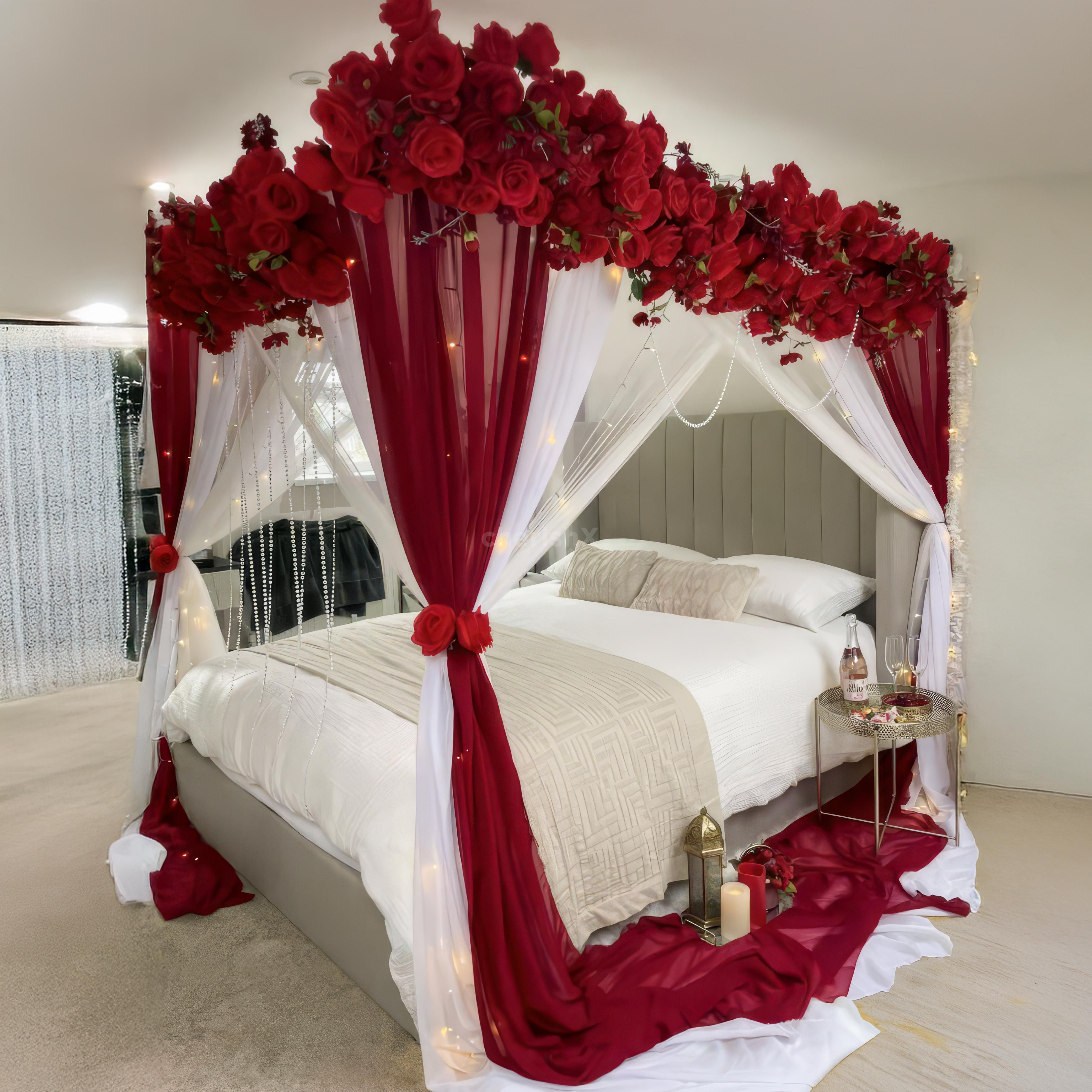 Crystal pearls strings add a sparkle and shimmering touch that highlights luxury of decor