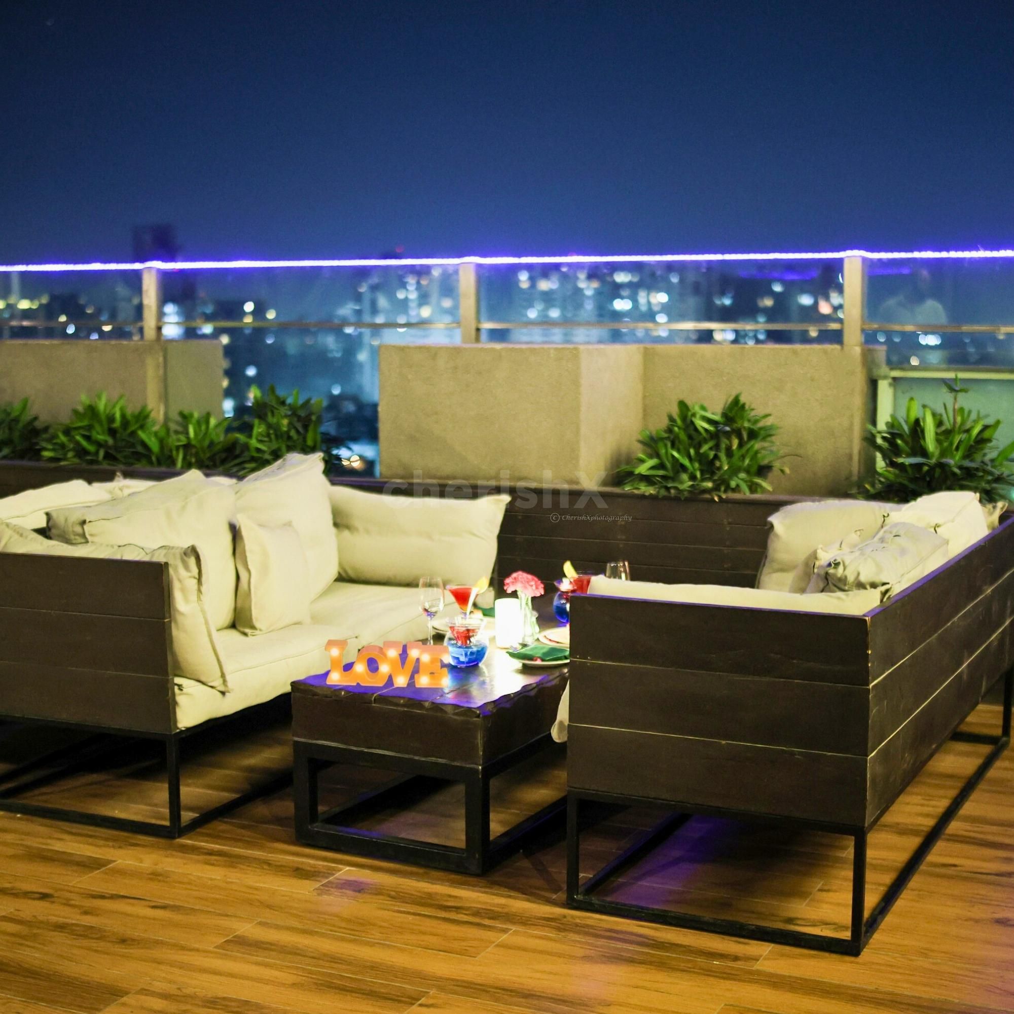 Twilight Candlelight Dining at Double Tree by Hilton