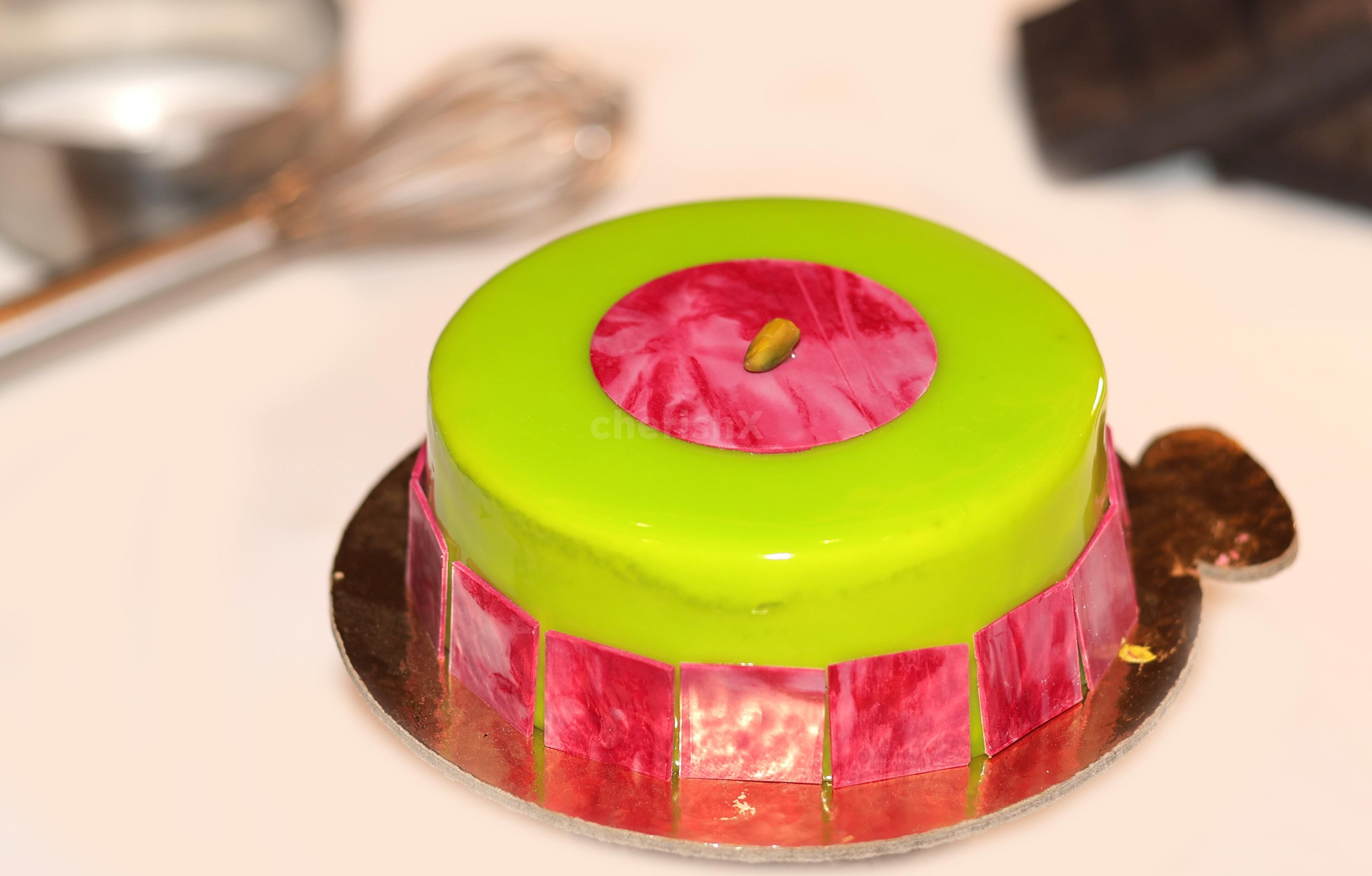 premium Cakes in Gurgaon